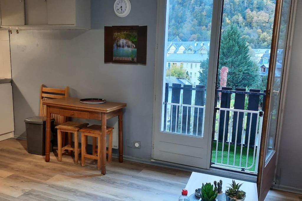 Studio Calme Pour 4 Pers. Vue Exceptionnelle Bagneres-de-Luchon Exterior photo